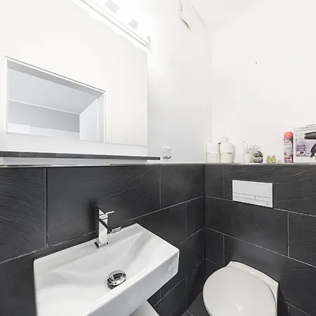 3 Lh 6-zimmer-apartments Lägenhet Halle (Saale)